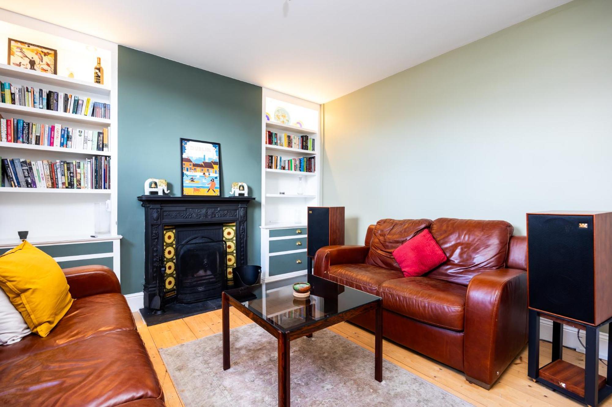 Charming Victorian 3Bd Townhouse With Free Parking Apartment Dublin Bagian luar foto